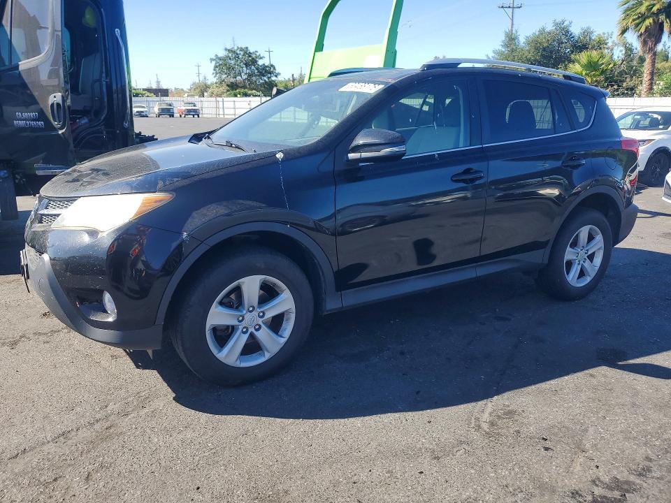 2013 TOYOTA RAV4 2T3RFREV2DW074617
