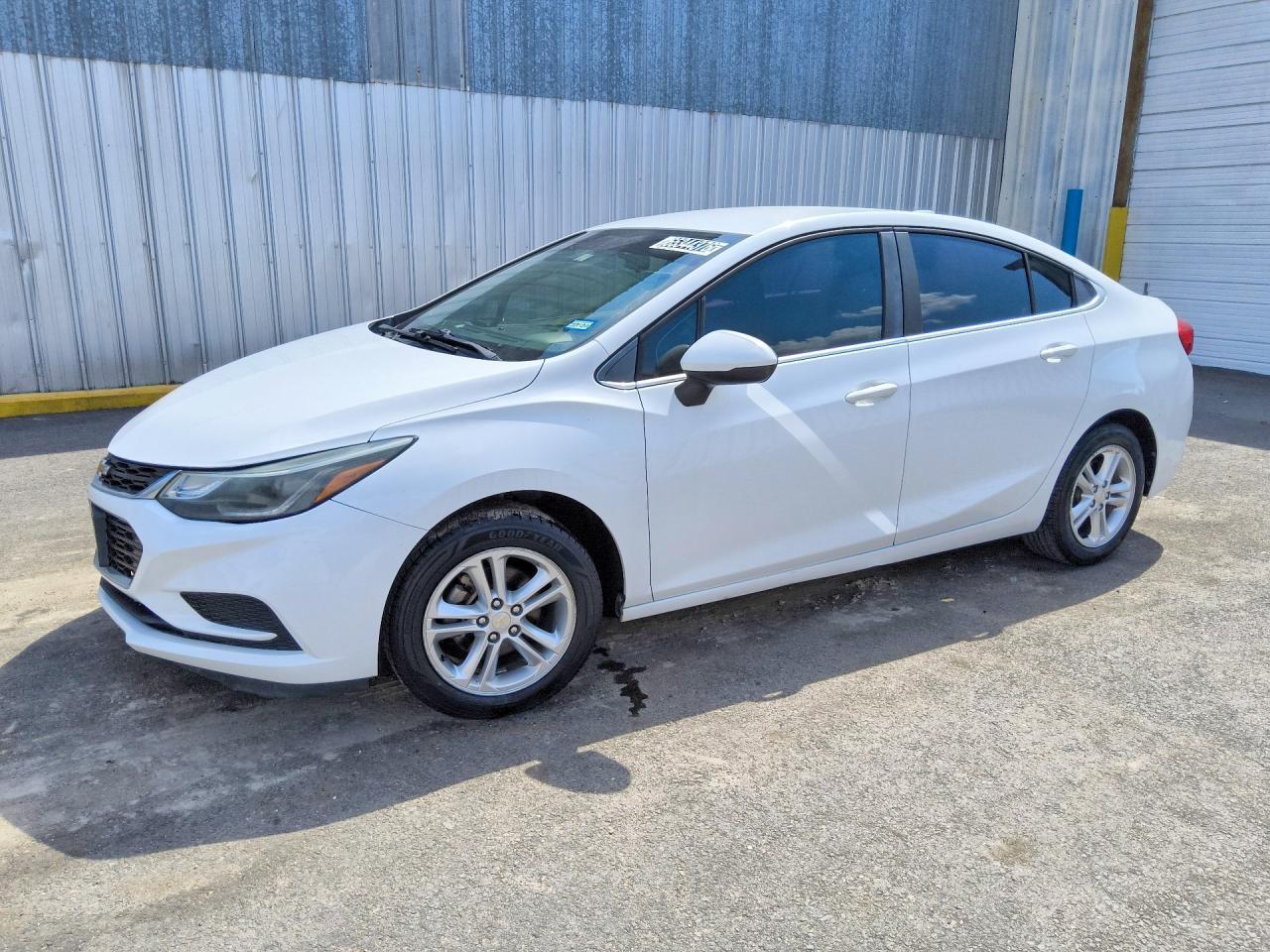 2018 CHEVROLET CRUZE 1G1BE5SM6J7157749