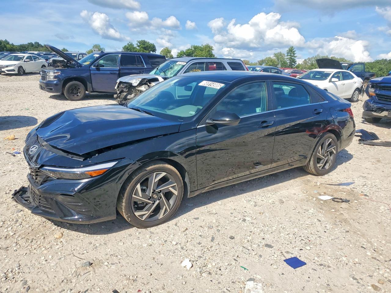 2025 HYUNDAI ELANTRA KMHLS4DG5SU962128