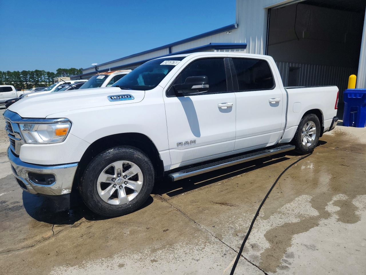 2021 RAM 1500 1C6RREFT5MN686208