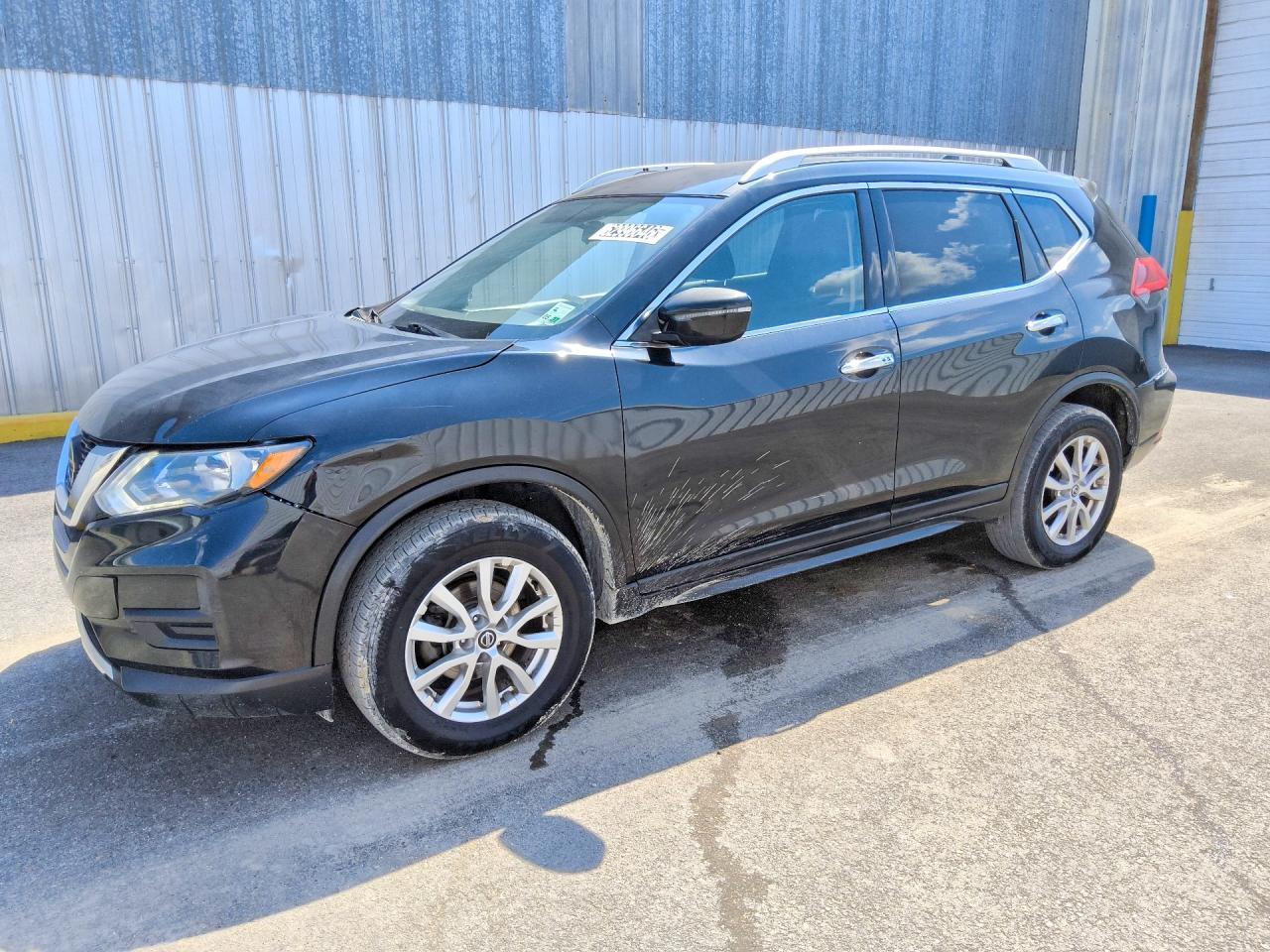 2018 NISSAN ROGUE KNMAT2MV7JP579817
