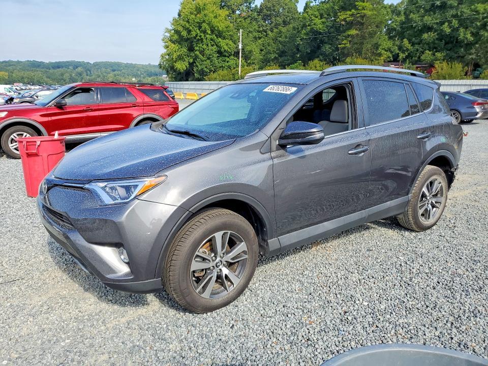 2018 TOYOTA RAV4 2T3WFREV4JW470563