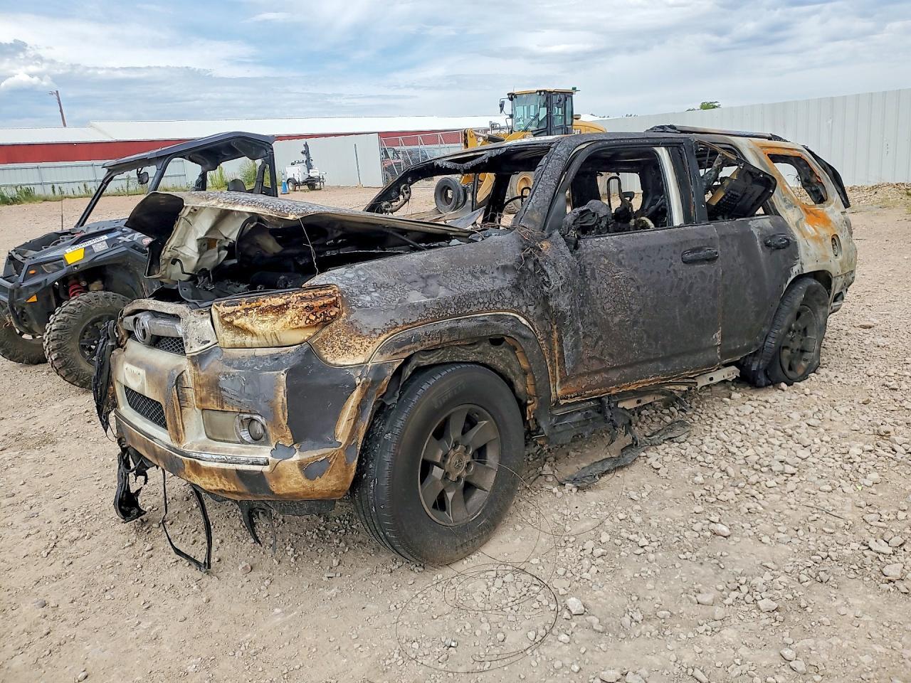 2011 TOYOTA 4RUNNER JTEBU5JR8B5075585