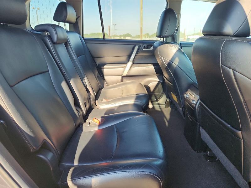 5TDBK3EH6CS152143 2012 TOYOTA HIGHLANDER photo no. 10