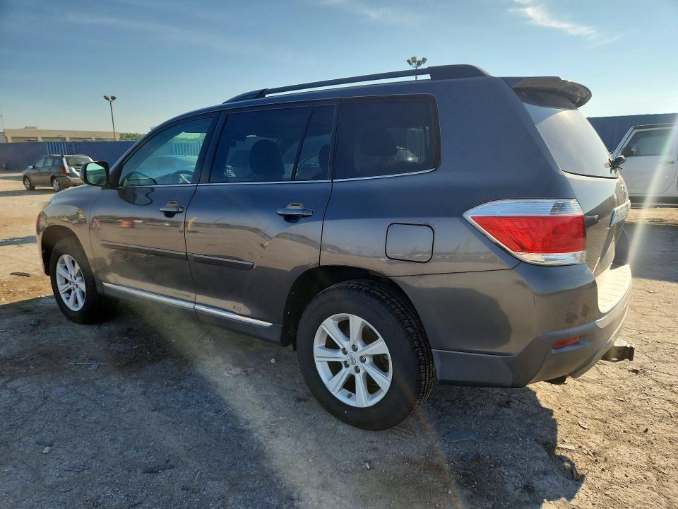5TDBK3EH6CS152143 2012 TOYOTA HIGHLANDER photo no. 2