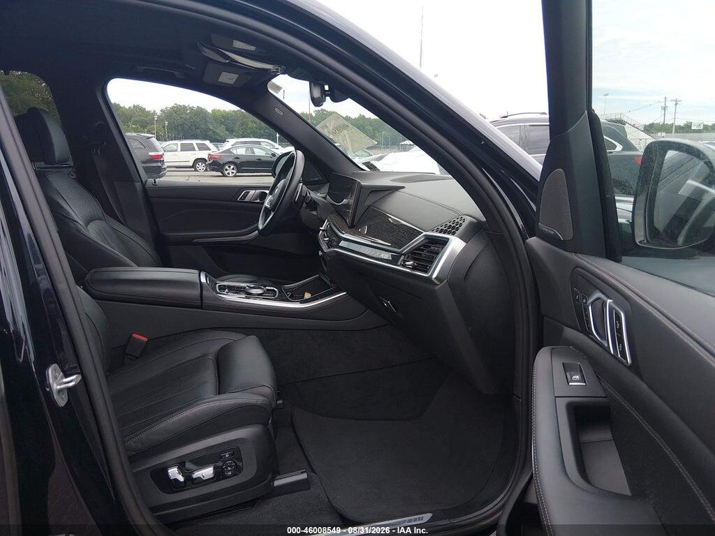 5UX43EU00R9U89586 2024 BMW X5 PHEV photo no. 5