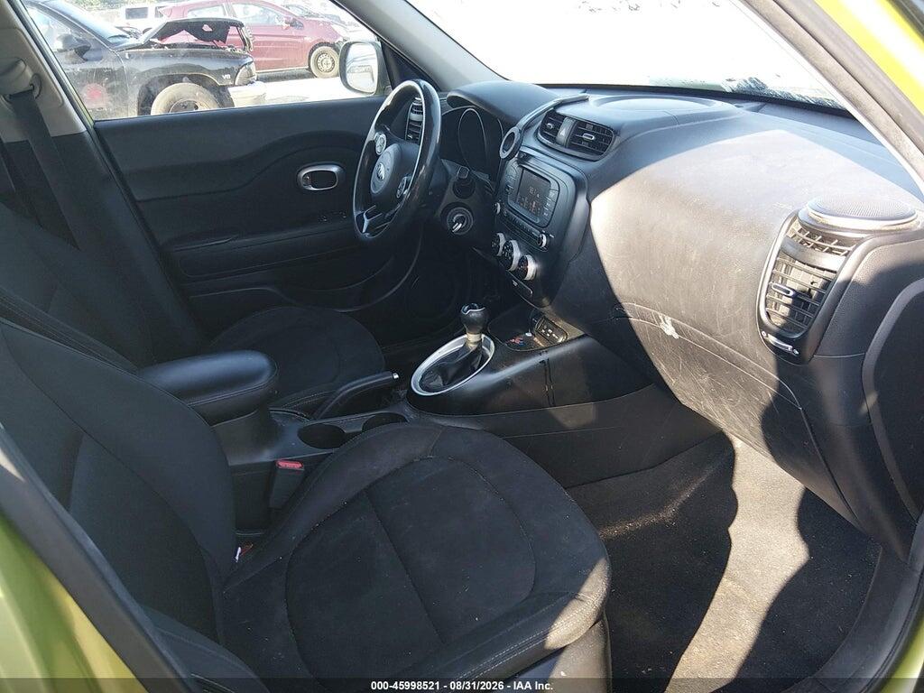 KNDJN2A26J7902744 2018 KIA SOUL photo no. 5