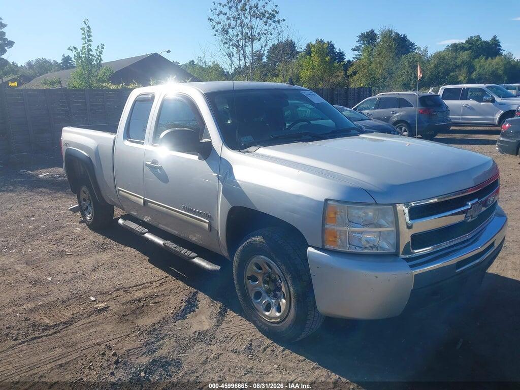 2011 CHEVROLET SILVERADO 1500 1GCRKREA4BZ299305
