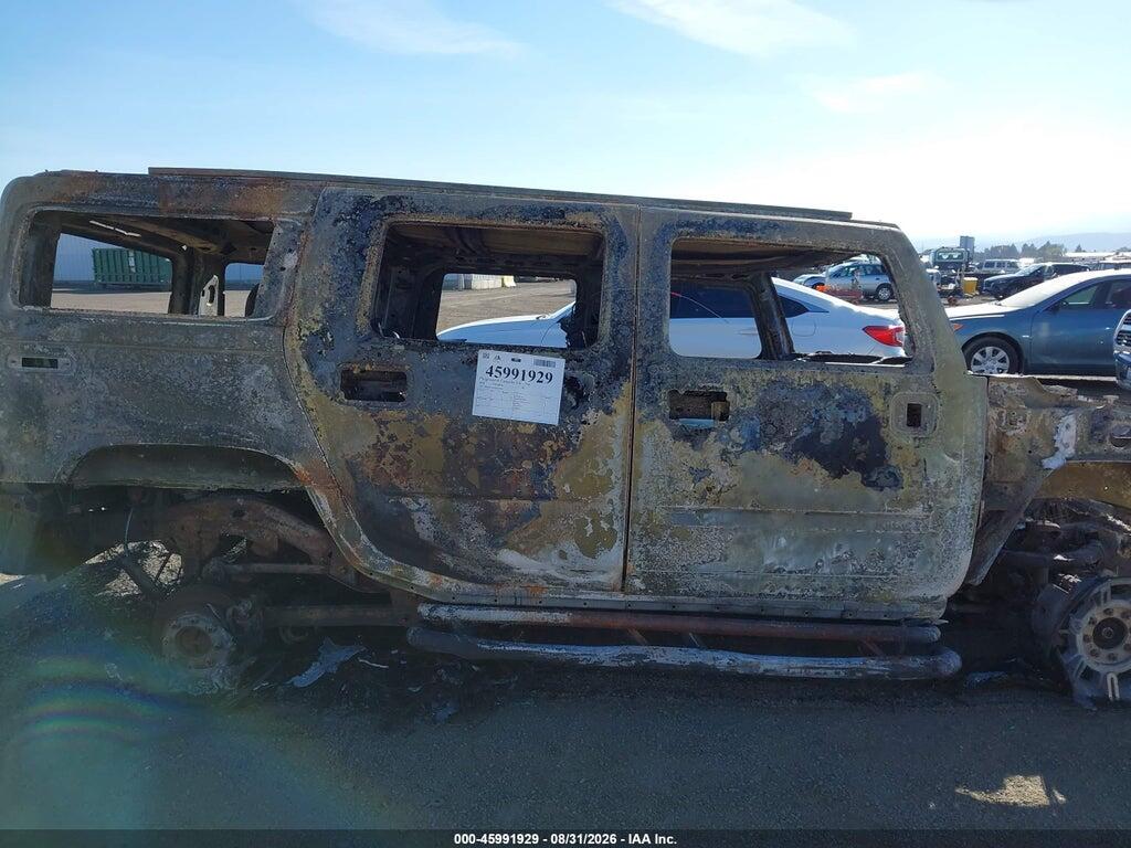 5GRGN23U84H106499 2004 HUMMER H2 photo no. 11