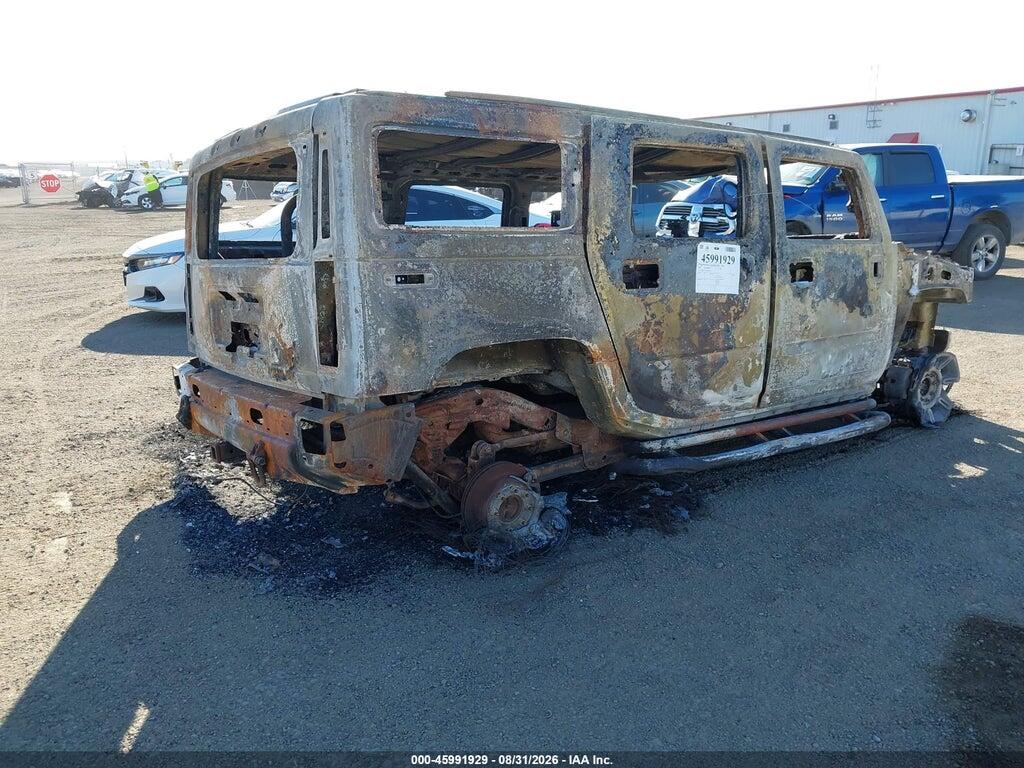 5GRGN23U84H106499 2004 HUMMER H2 photo no. 4