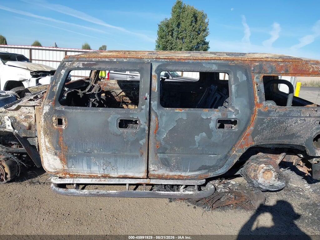5GRGN23U84H106499 2004 HUMMER H2 photo no. 6