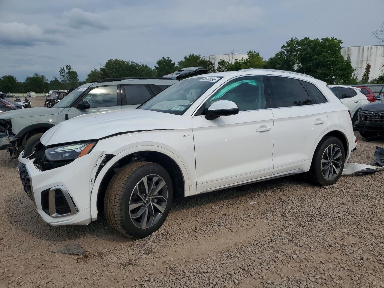 2023 AUDI Q5 WA1EAAFY6P2143243