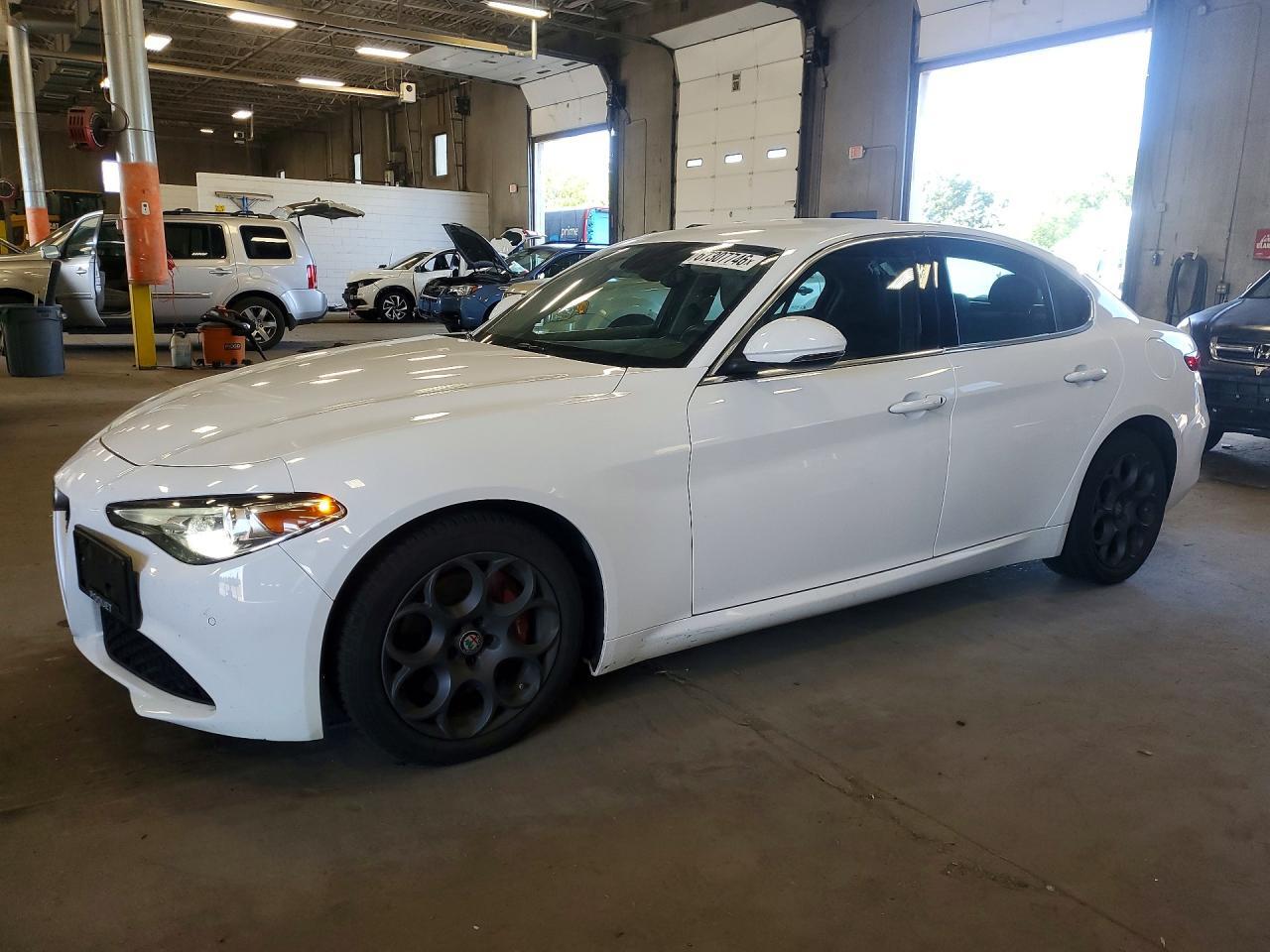 2017 ALFA ROMEO GIULIA ZARFAEDN0H7547482