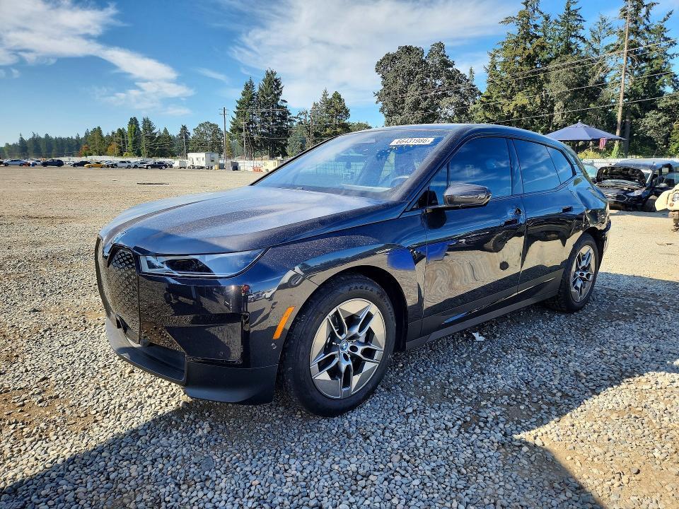 2022 BMW IX WB523CF05NCK59030