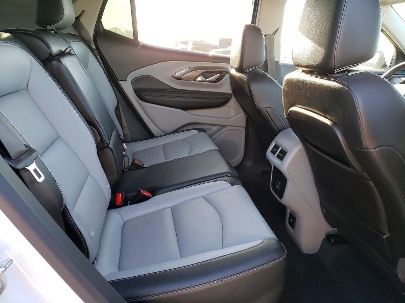 2024 GMC TERRAIN SLT — Фото 10 из 12