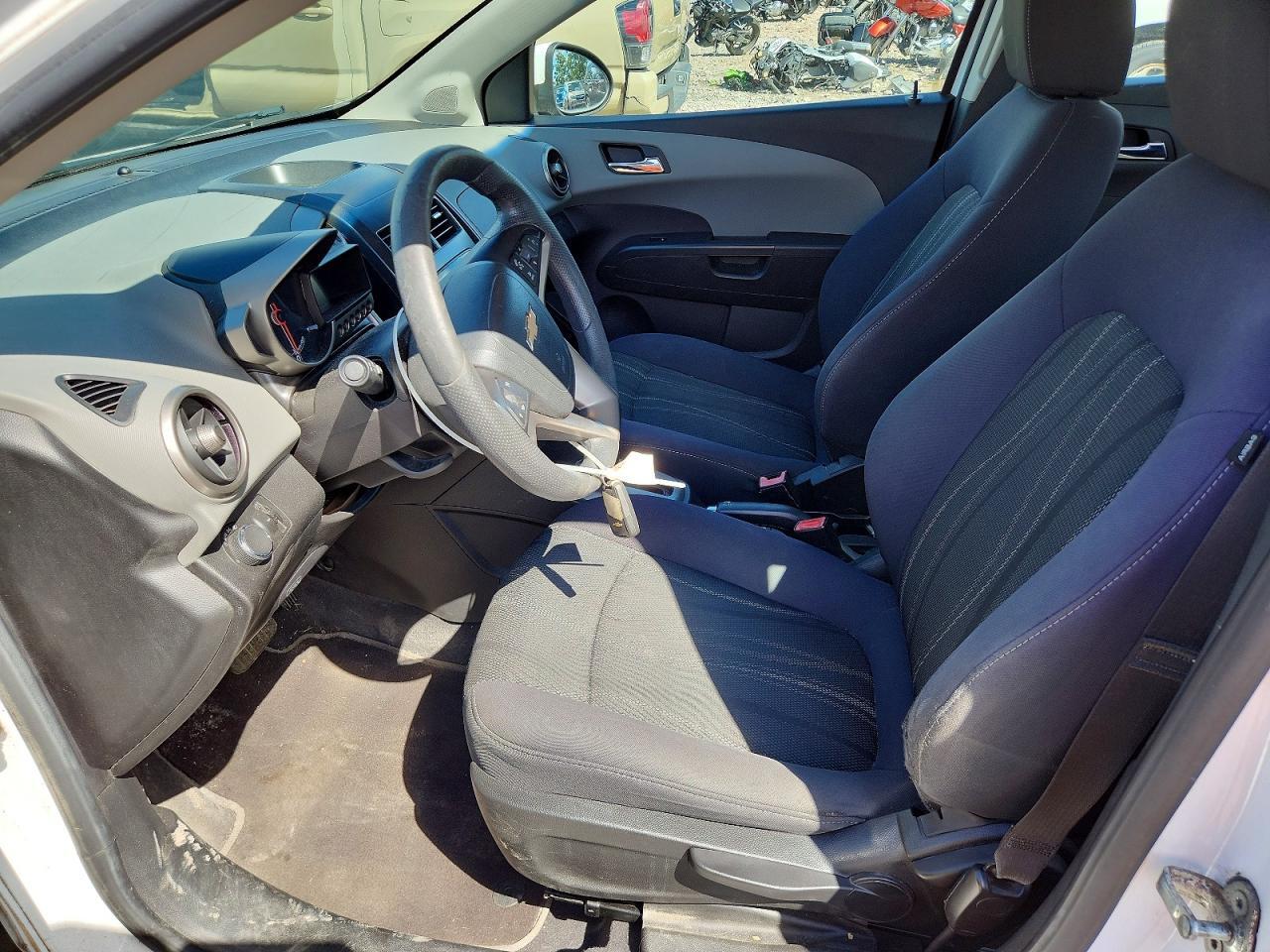 2013 CHEVROLET SONIC LT — Фото 7 из 12