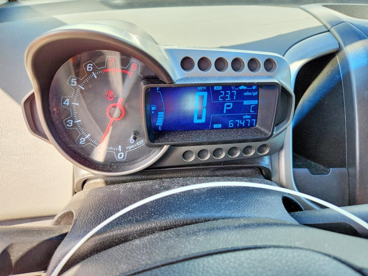 2013 CHEVROLET SONIC LT — Фото 9 из 12