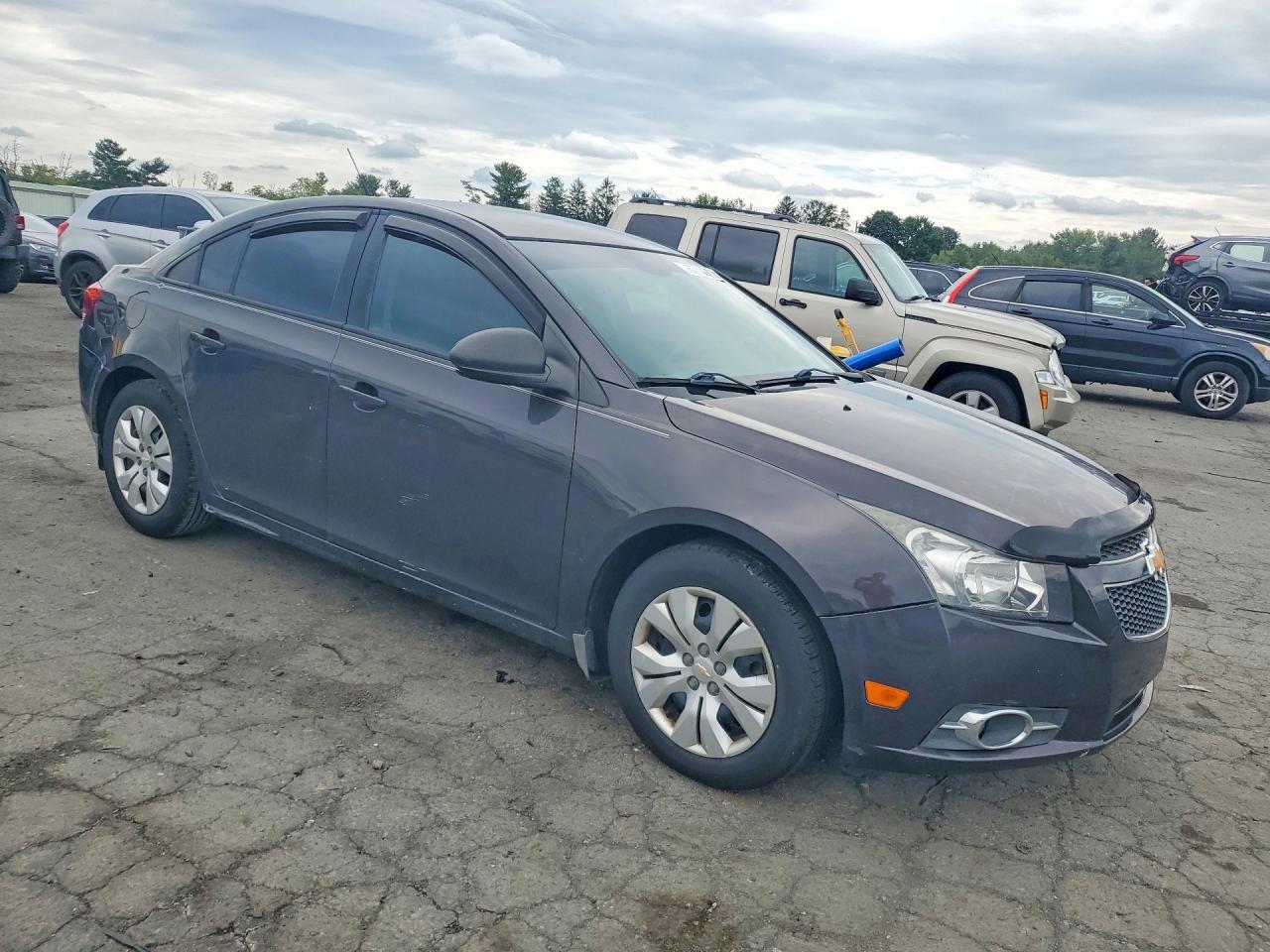 2014 CHEVROLET CRUZE LS — Фото 4 из 12
