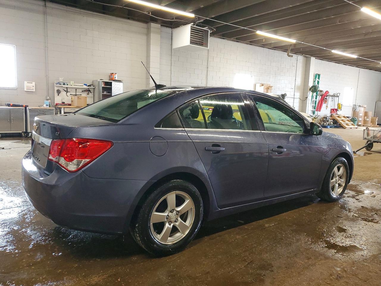 1G1PC5SB2E7308974 2014 CHEVROLET CRUZE photo no. 3