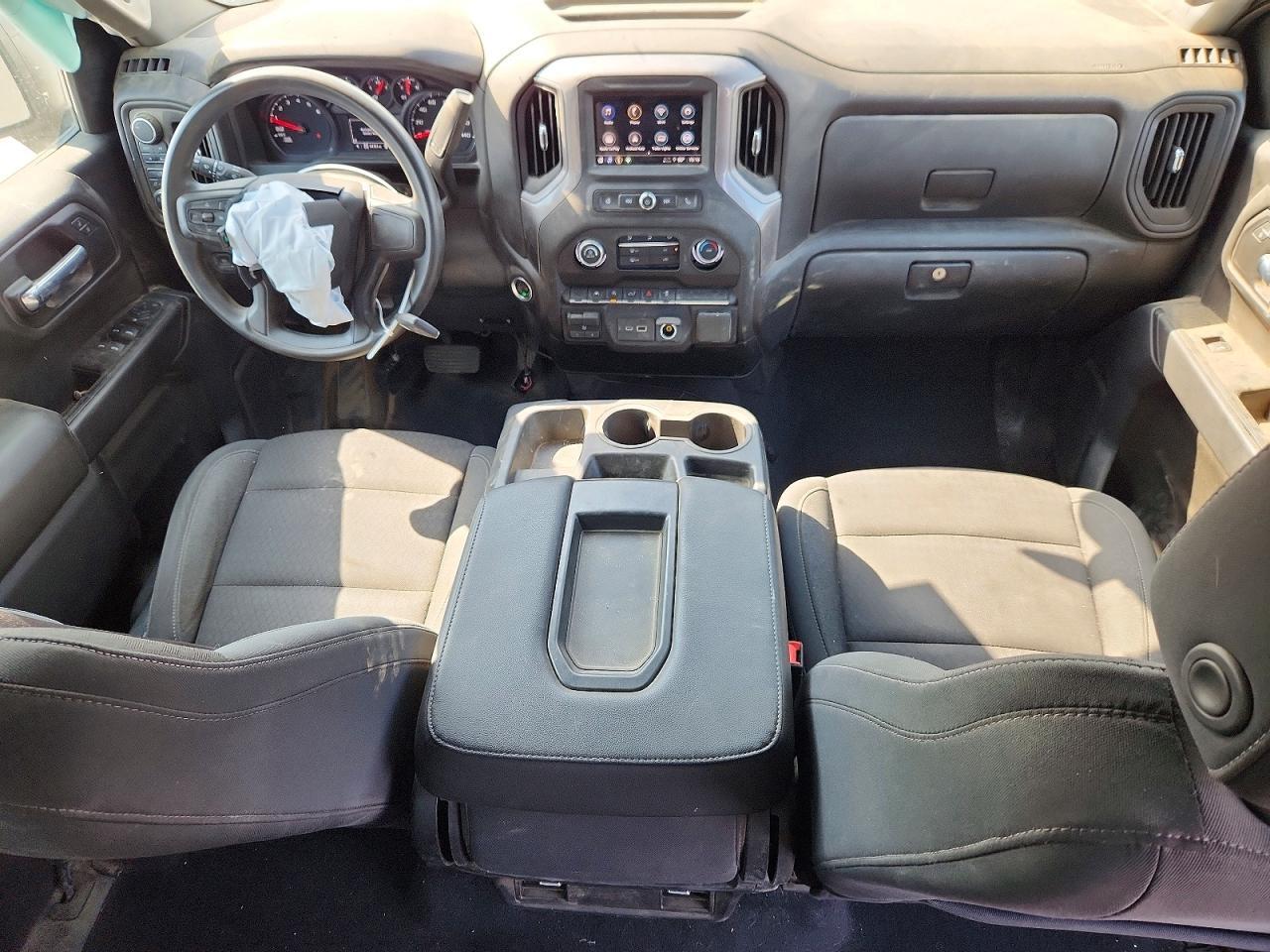 2023 CHEVROLET SILVERADO K1500 CUSTOM — Фото 8 из 12