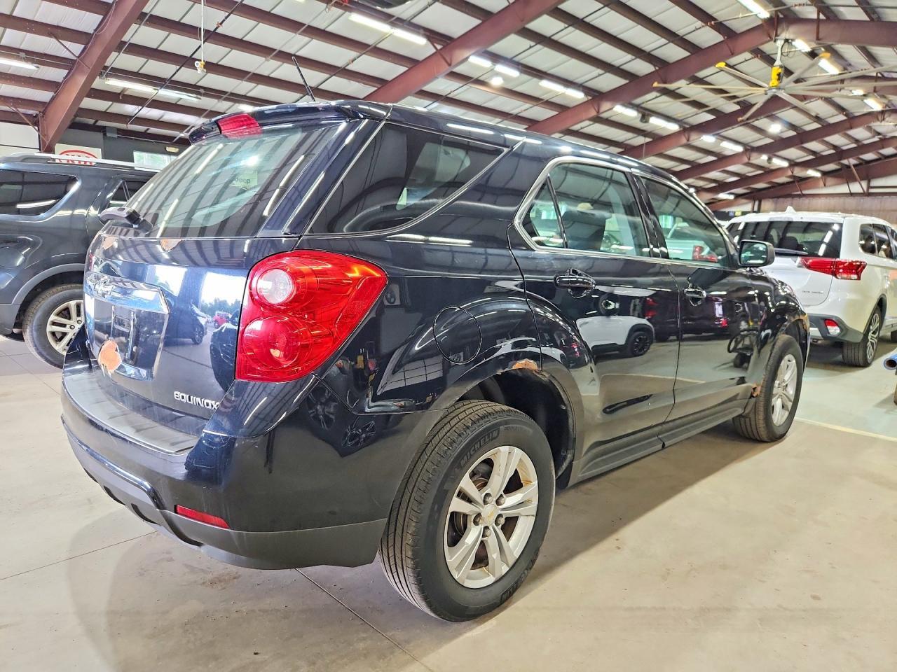 2GNFLEEK6F6170136 2015 CHEVROLET EQUINOX photo no. 3