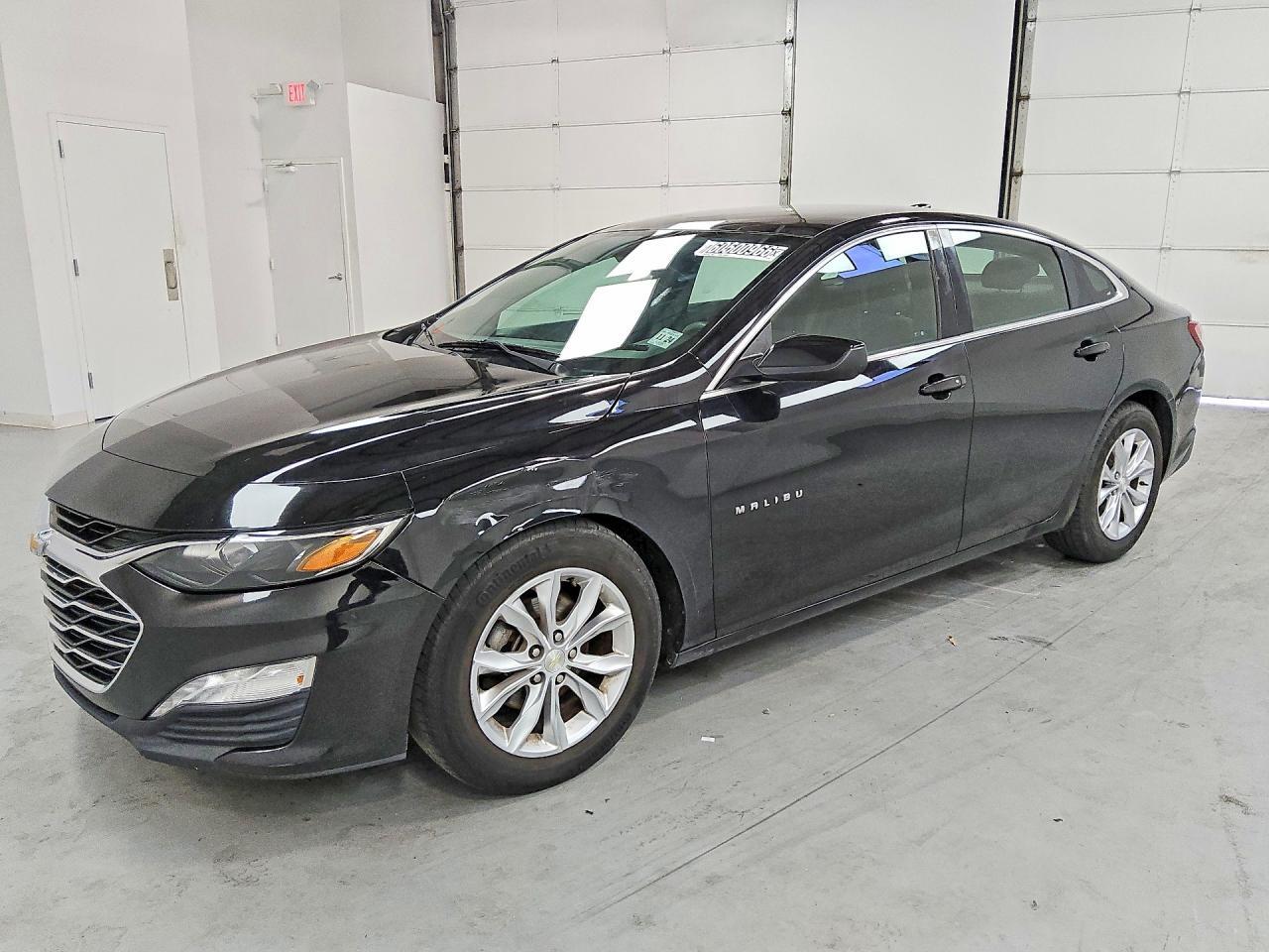 2019 CHEVROLET MALIBU 1G1ZD5ST6KF155189