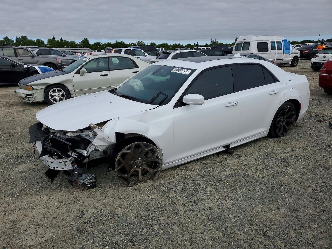 2016 CHRYSLER 300 2C3CCABG8GH269247