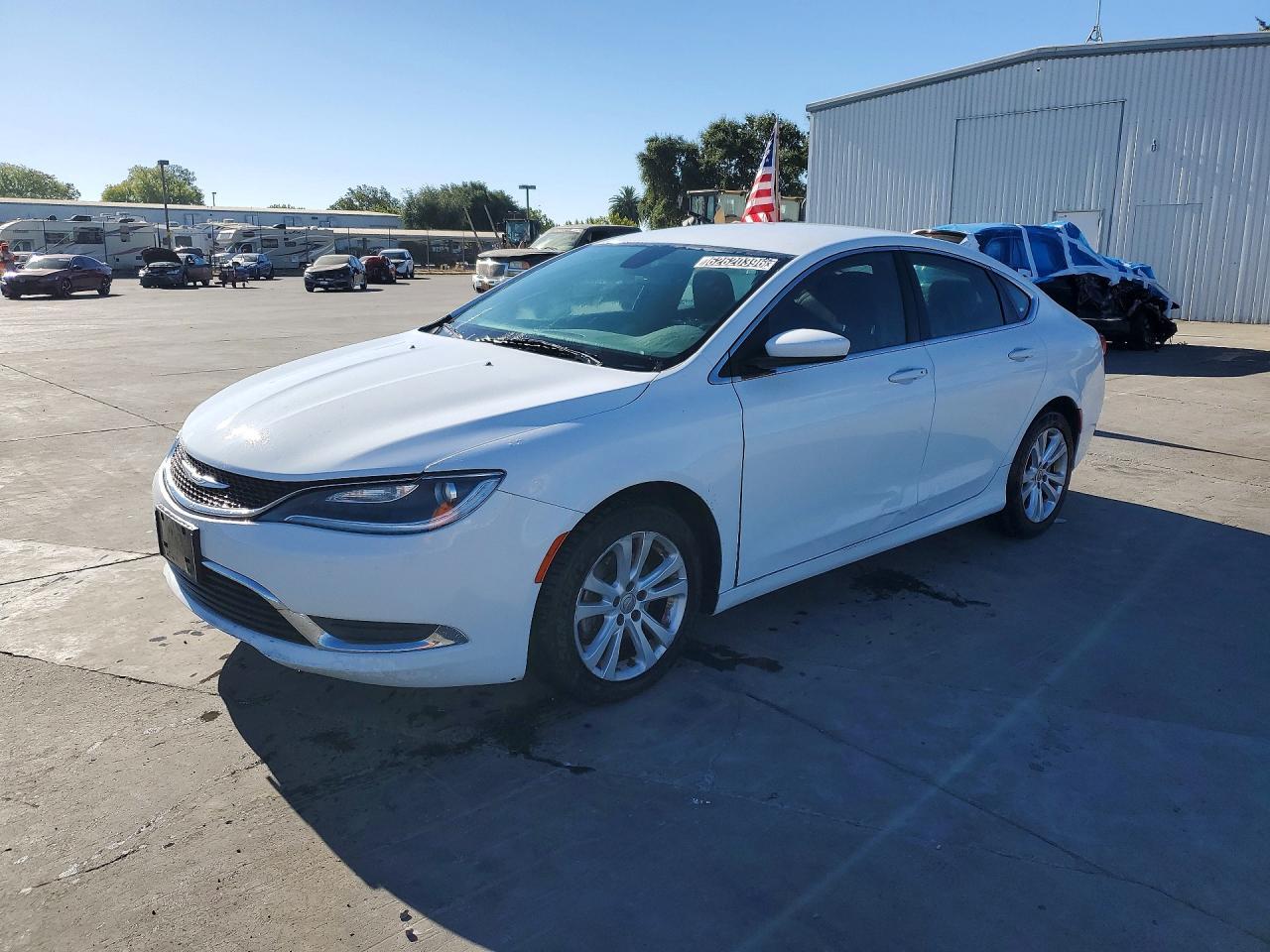 2016 CHRYSLER 200 1C3CCCAB8GN127540