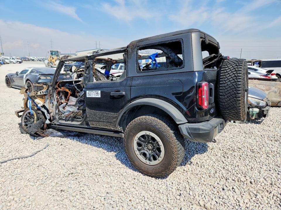 1FMEE5DH0NLB06647 2022 FORD BRONCO photo no. 2