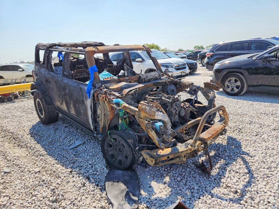 1FMEE5DH0NLB06647 2022 FORD BRONCO photo no. 4