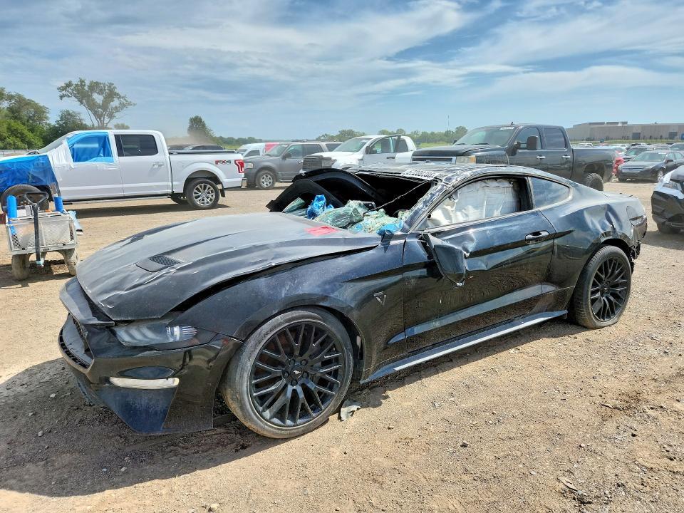 2021 FORD MUSTANG 1FA6P8CF4M5140085