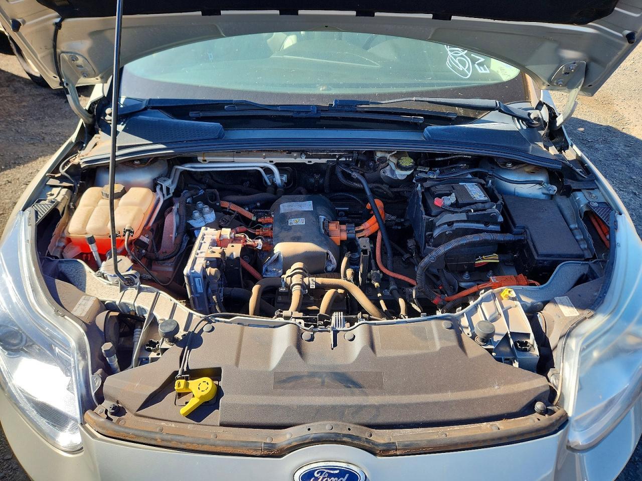 2016 FORD FOCUS BEV — Фото 11 из 12