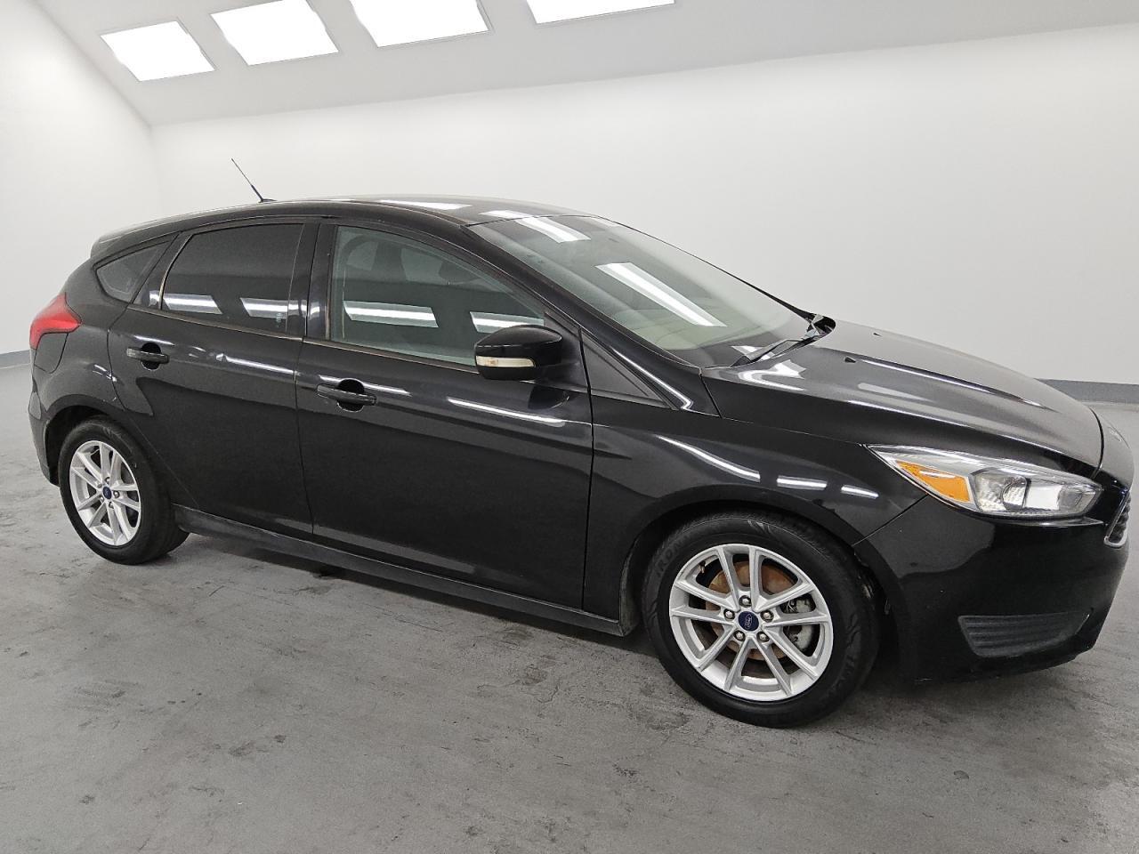 1FADP3K21HL278287 2017 FORD FOCUS photo no. 4