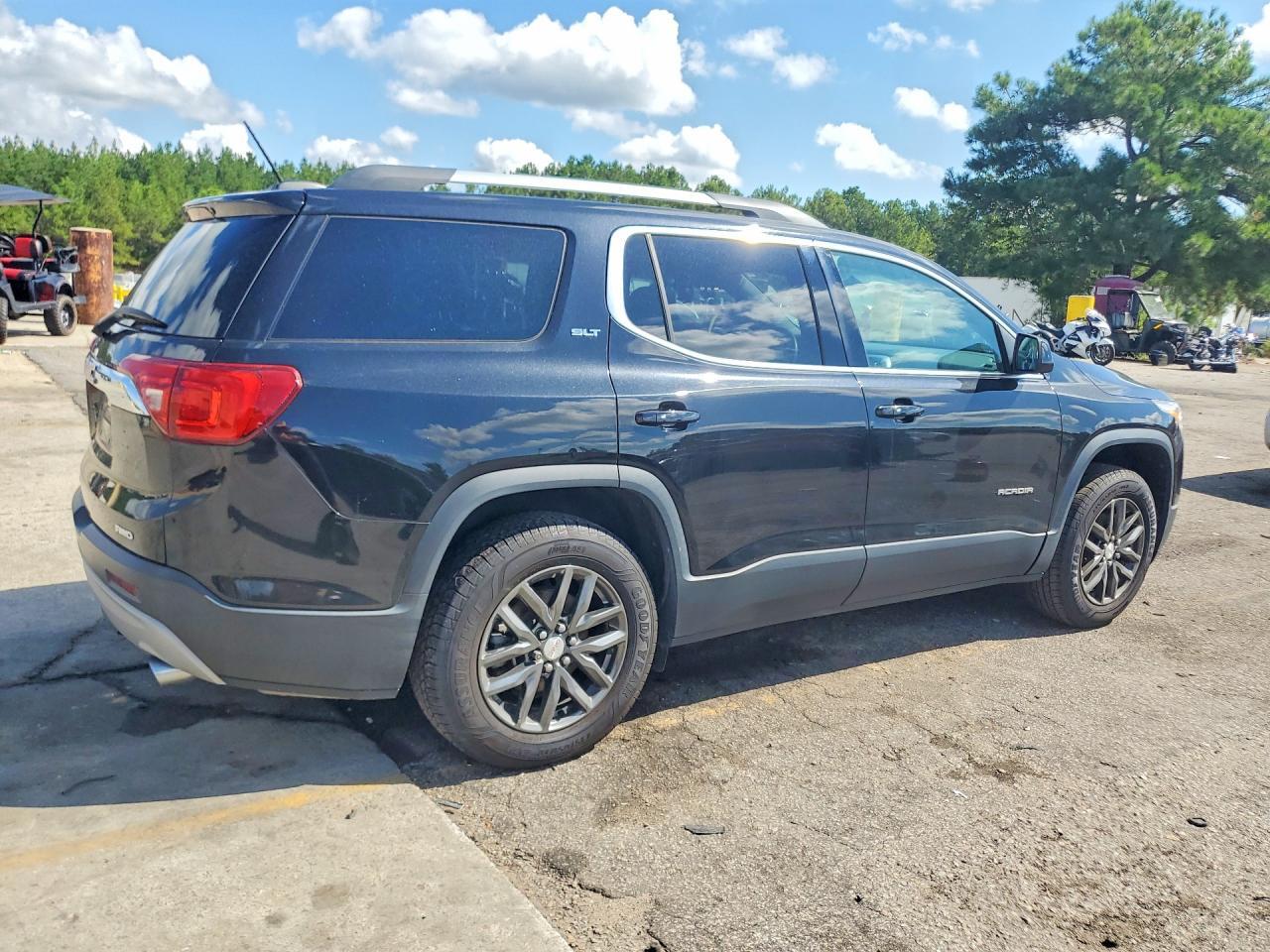 2018 GMC ACADIA SLT 1 — Фото 3 из 12