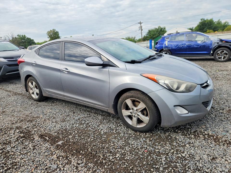 2013 HYUNDAI ELANTRA GLS — Фото 4 из 12