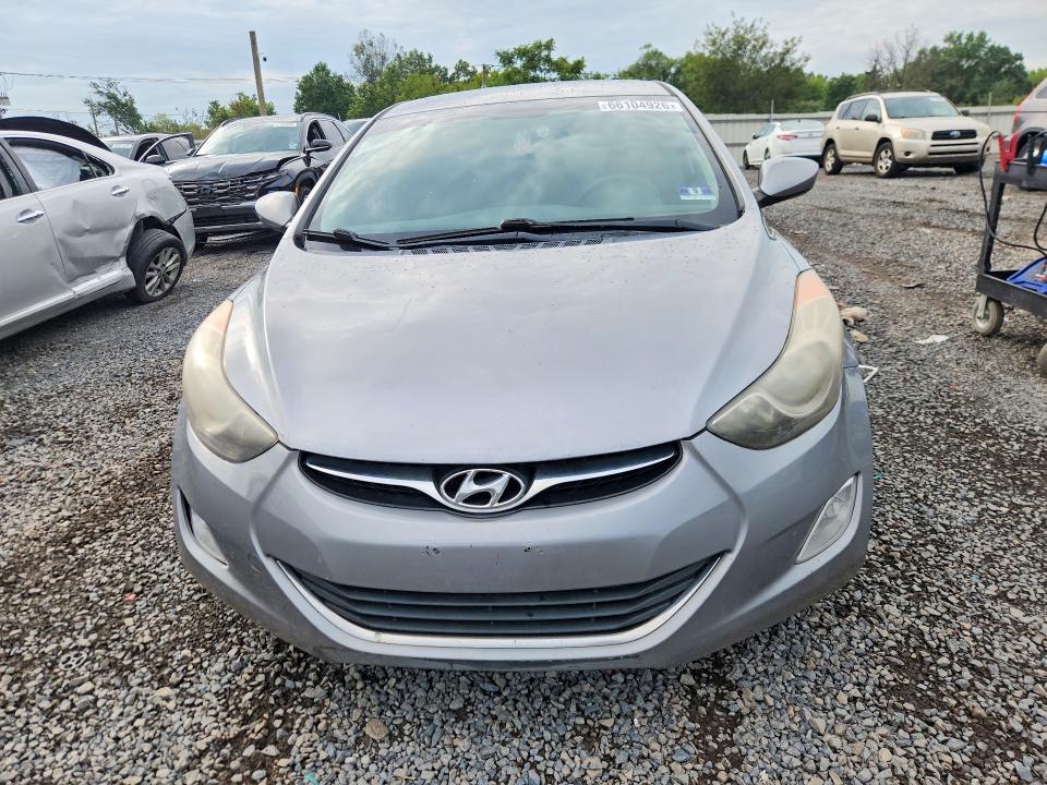 2013 HYUNDAI ELANTRA GLS — Фото 5 из 12