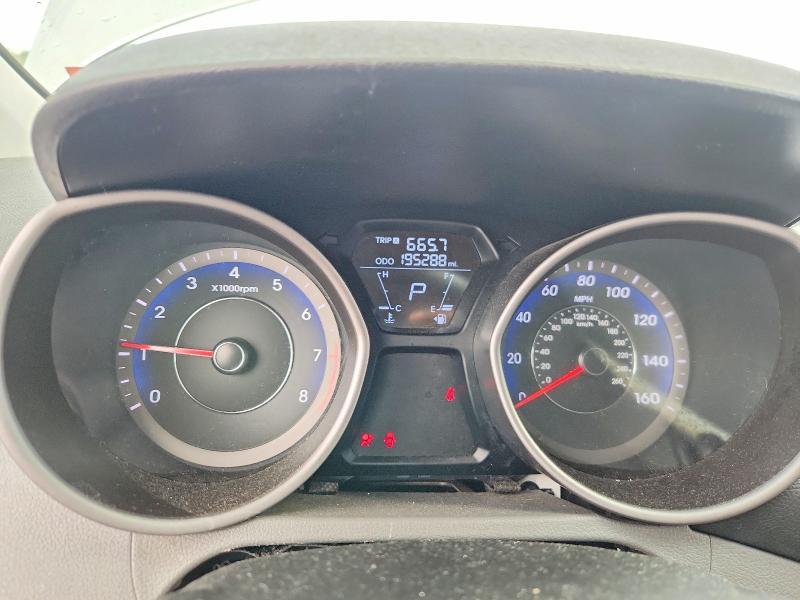 2013 HYUNDAI ELANTRA GLS — Фото 9 из 12