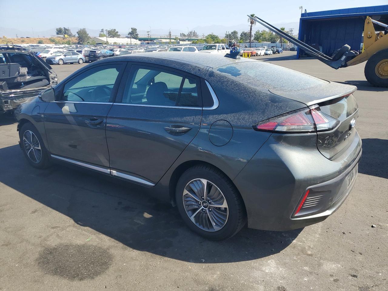 2020 HYUNDAI IONIQ SEL — Фото 2 из 13