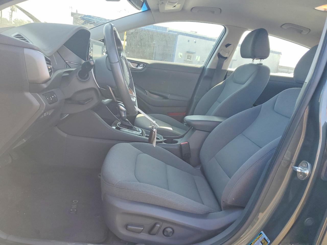 2020 HYUNDAI IONIQ SEL — Фото 7 из 13