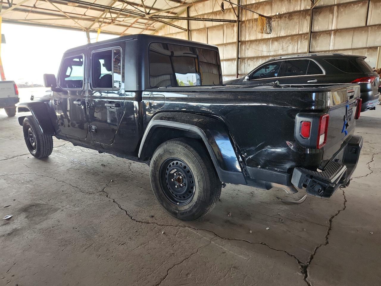 2021 JEEP GLADIATOR SPORT — Фото 2 из 12