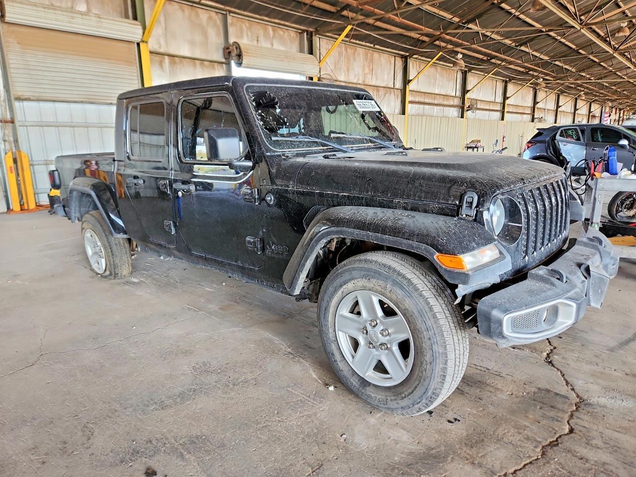 2021 JEEP GLADIATOR SPORT — Фото 4 из 12