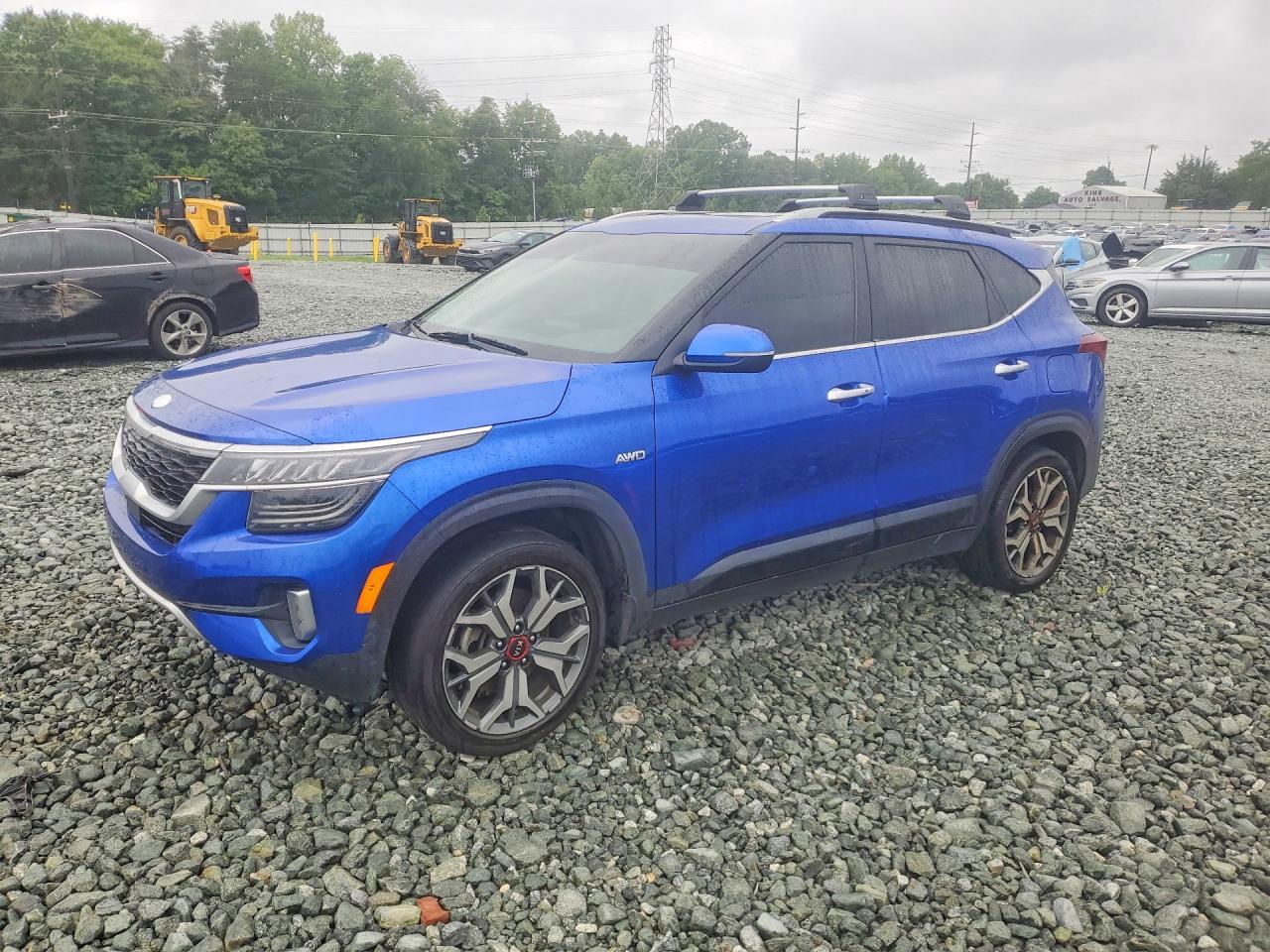 2021 KIA SELTOS KNDETCA29M7088087