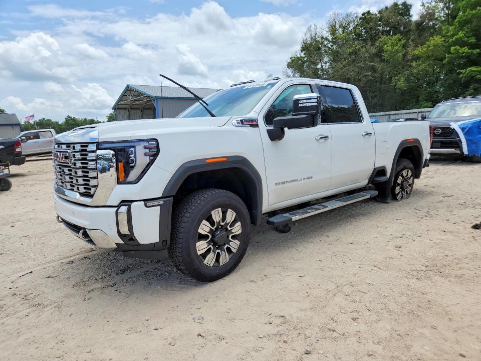 2024 GMC SIERRA K2500 DENALI