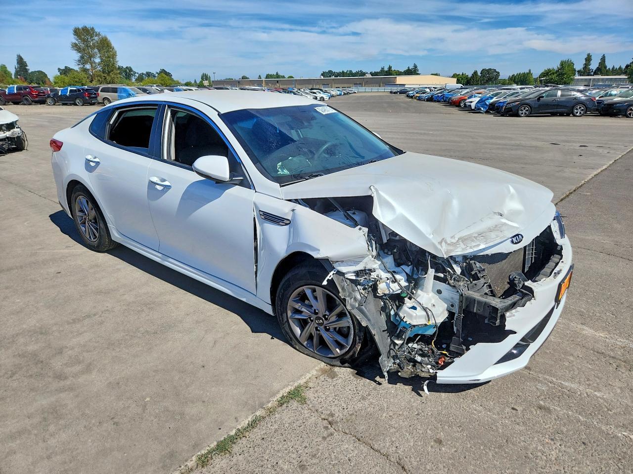 2020 KIA OPTIMA LX — Фото 4 из 12