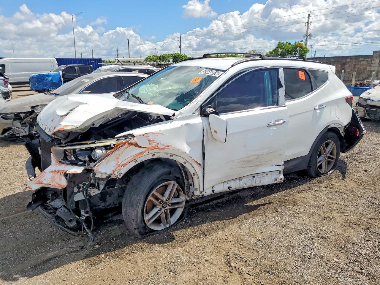 2017 HYUNDAI SANTA FE SPORT 5XYZU3LB3HG439581