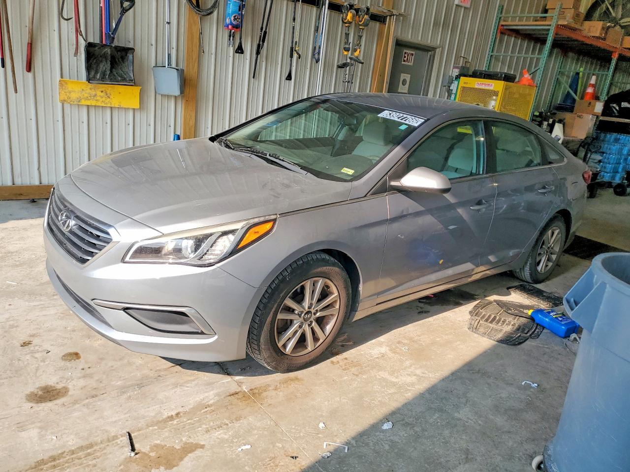 2017 HYUNDAI SONATA 5NPE24AF5HH448999