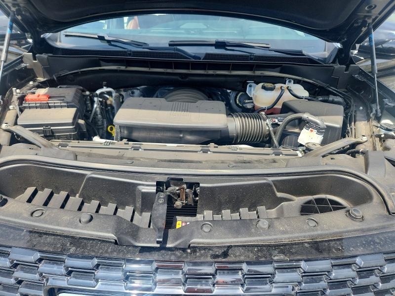 2024 GMC YUKON DENALI ULTIMATE — Фото 12 из 13
