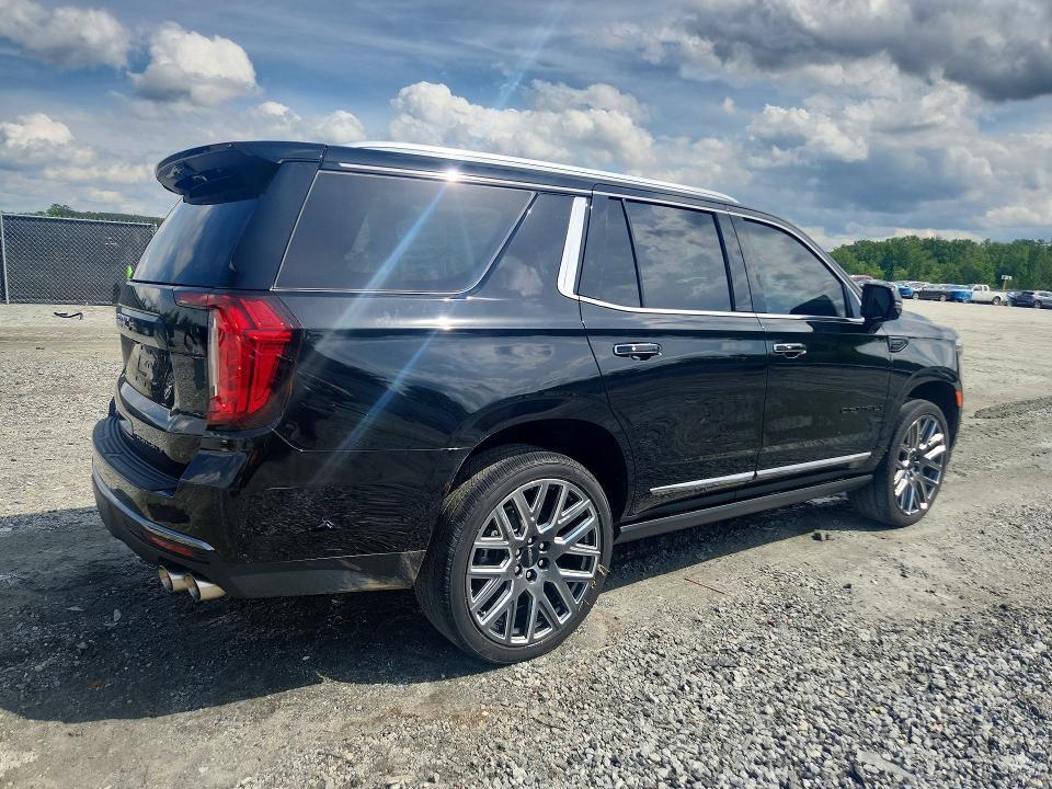 2024 GMC YUKON DENALI ULTIMATE — Фото 3 из 13