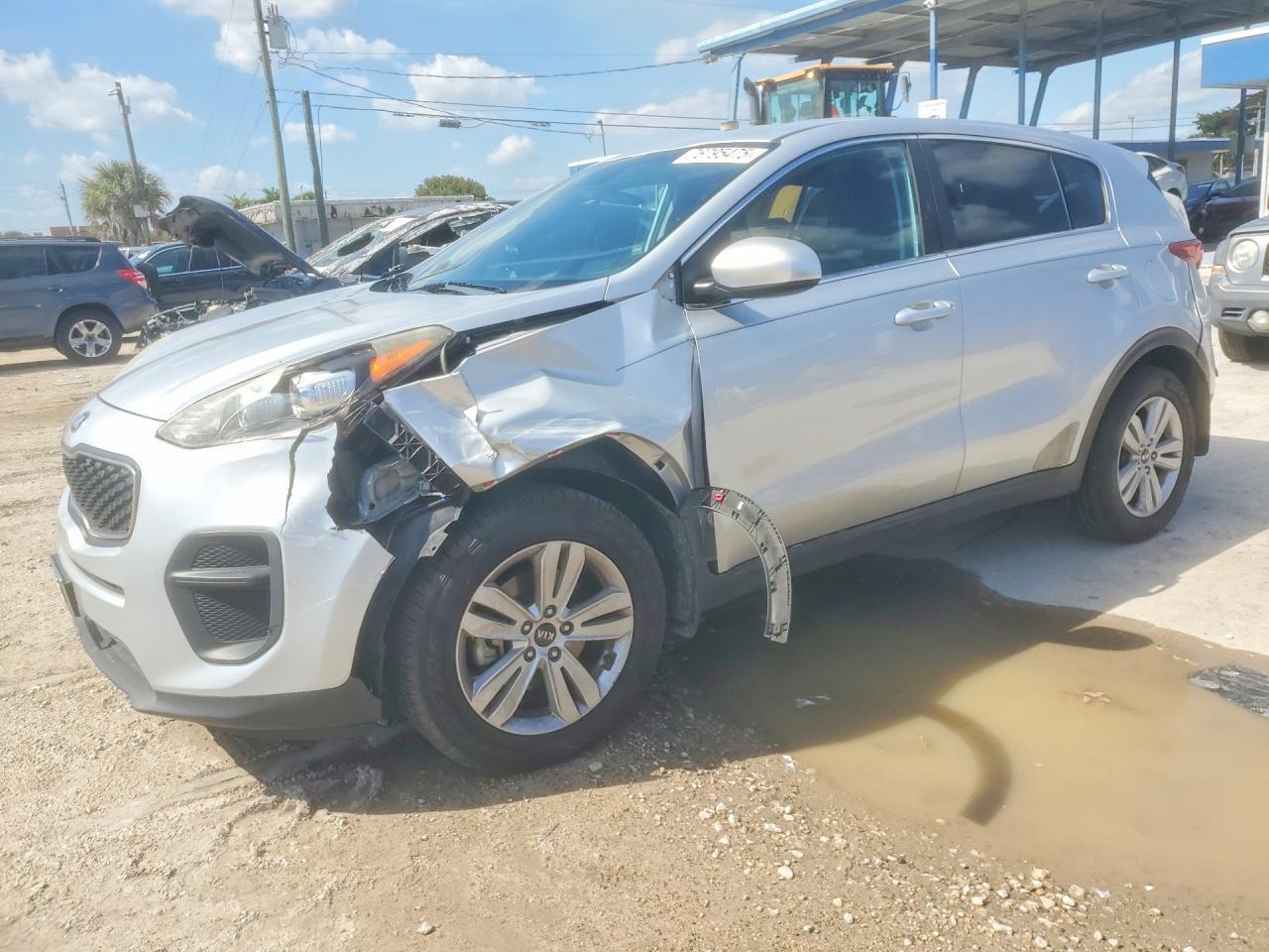 2018 KIA SPORTAGE KNDPM3AC1J7457017
