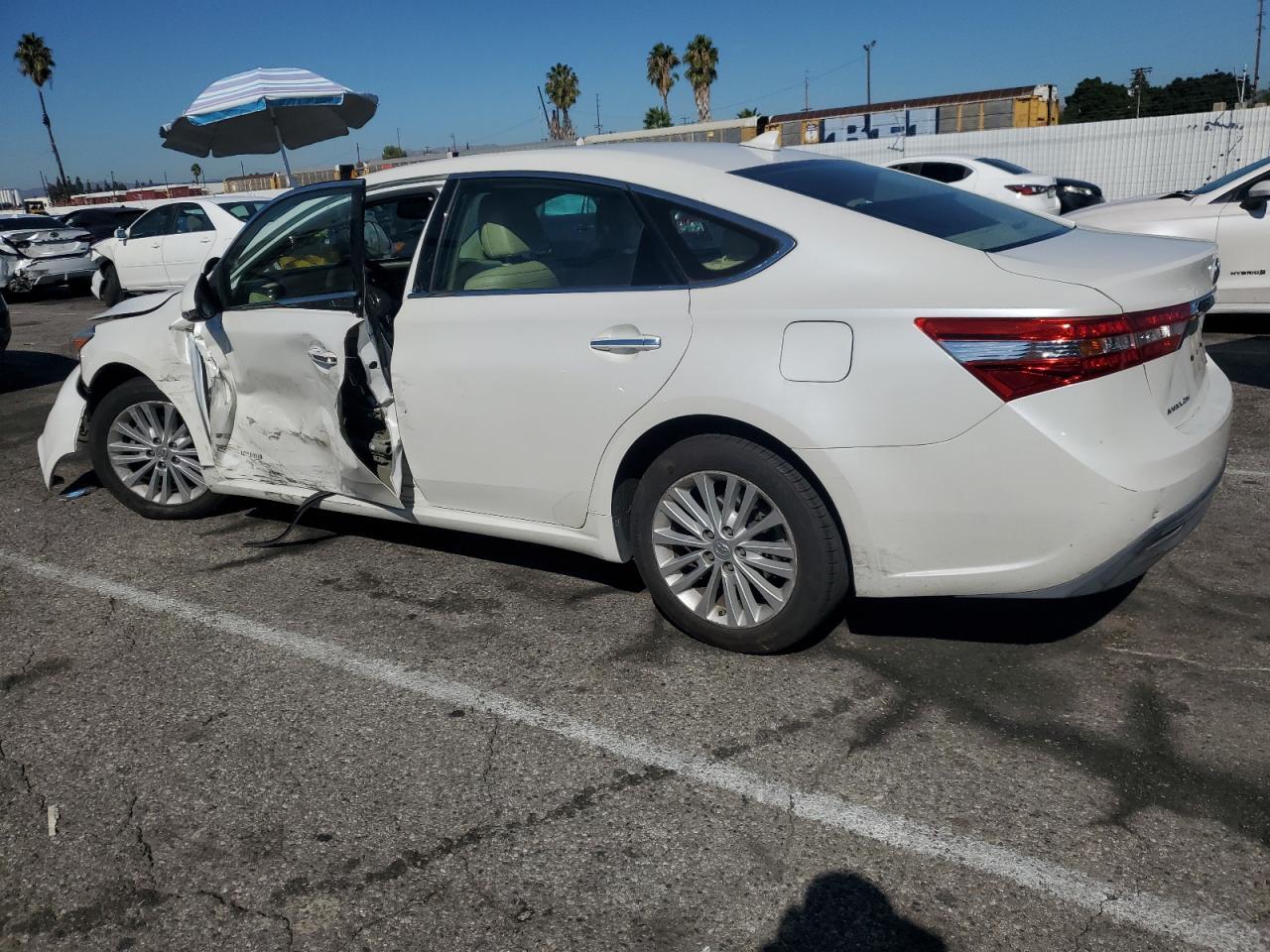 4T1BD1EB1EU025921 2014 TOYOTA AVALON photo no. 2